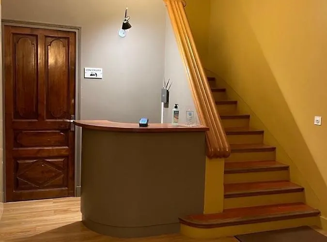 Le Sens Six 4* مونبيلييه