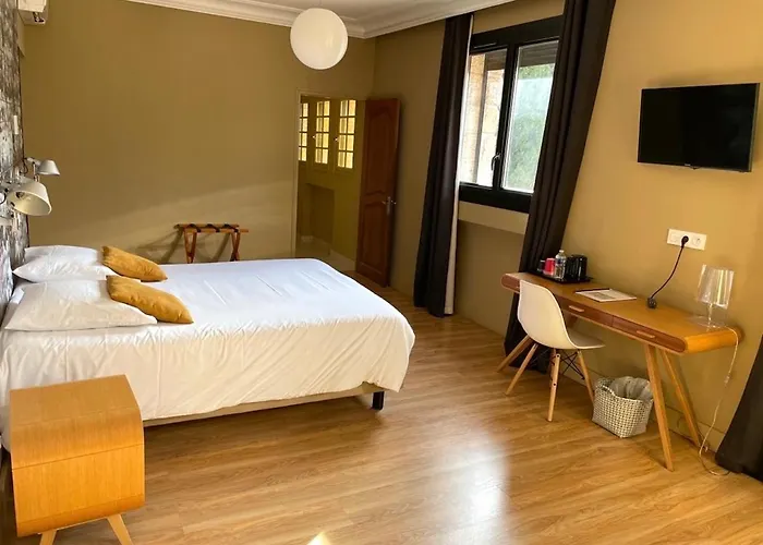 Le Sens Six فندق مبيت وإفطار 4*